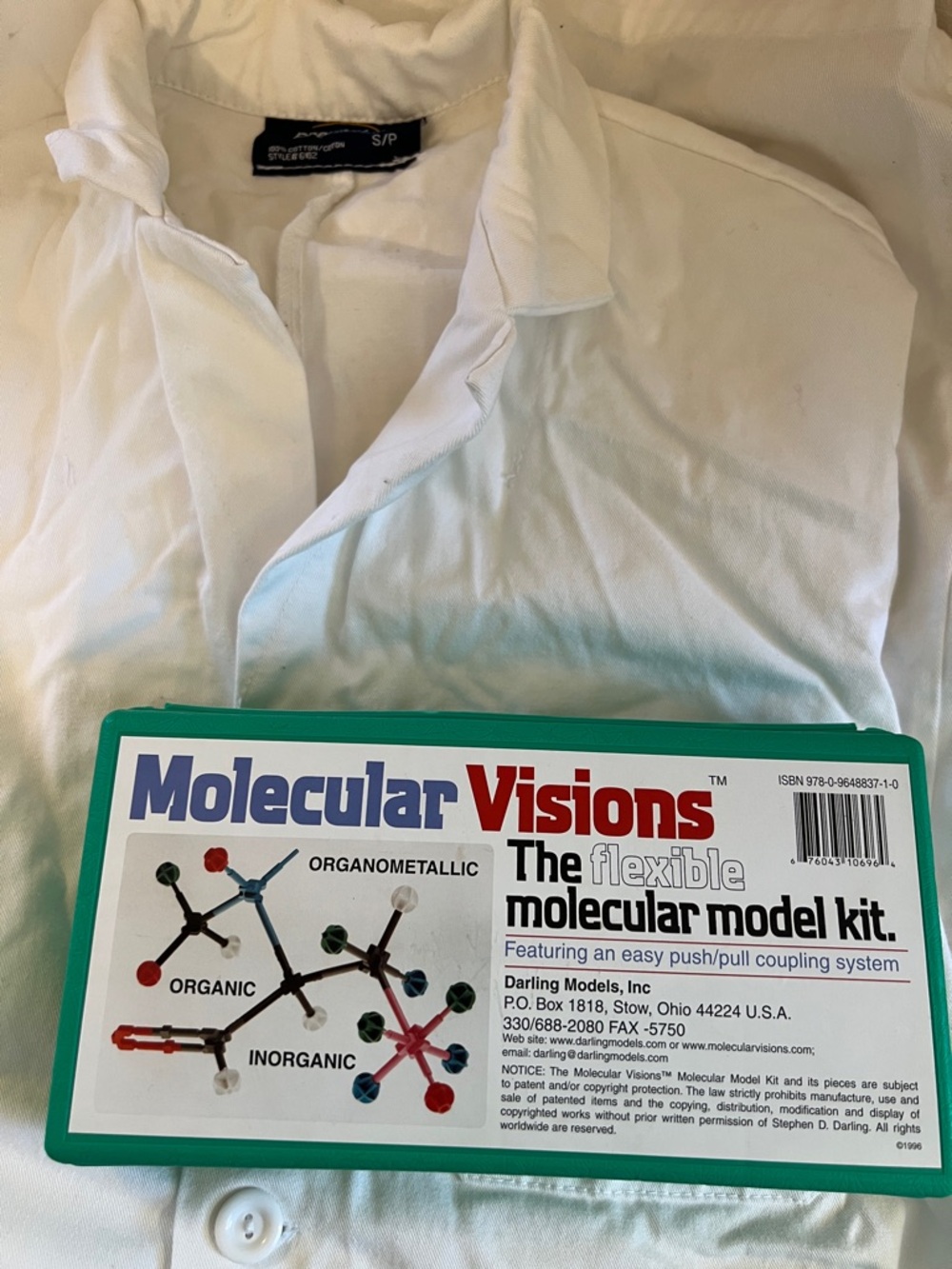 BUNDLE Lab Coat and Molecular Visions Flexible Molecular Model Kit